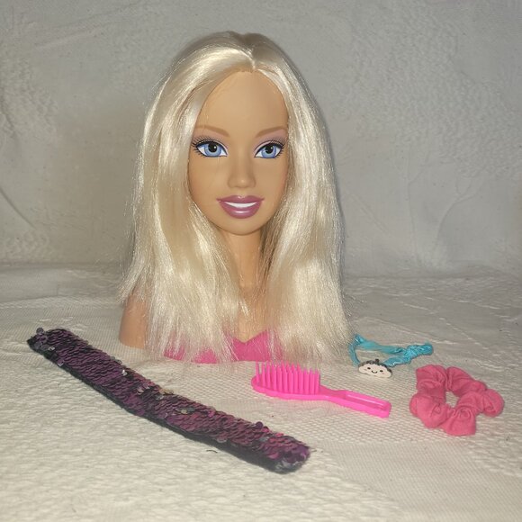 Barbie 2005 Styling Head - Picture 5 of 16